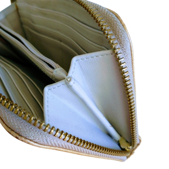 Fossil Wallet - Picture 7 of 10